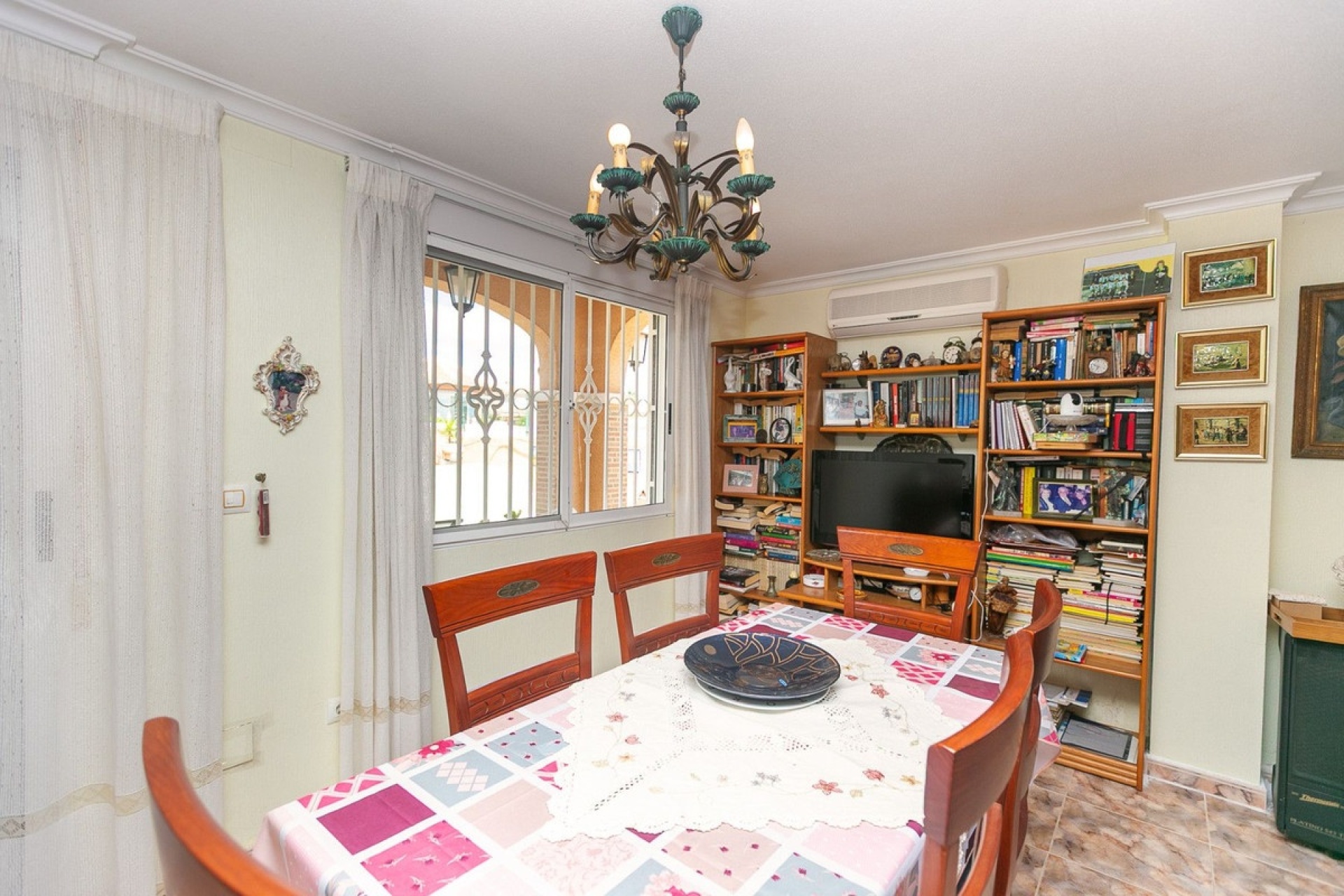 Wiederverkauf - Villa - Orihuela - Orihuela Costa