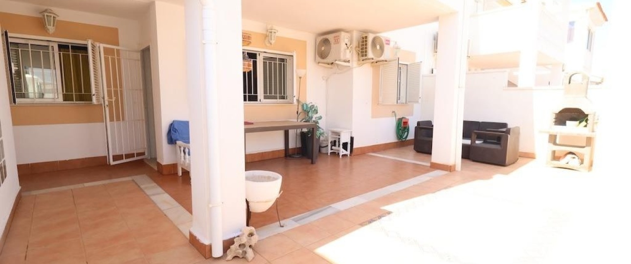 Wiederverkauf - Villa - Orihuela - Orihuela Costa