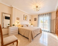 Wiederverkauf - Villa - Orihuela - Orihuela Costa