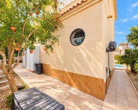 Wiederverkauf - Villa - Orihuela - Orihuela Costa
