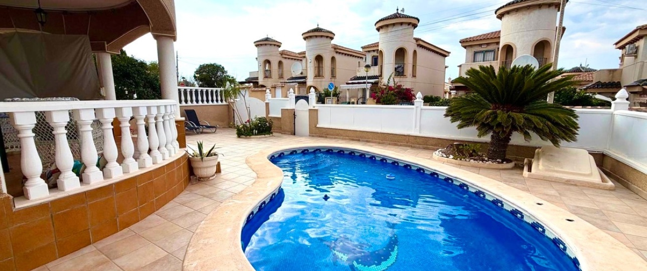 Wiederverkauf - Villa - Orihuela - Orihuela Costa