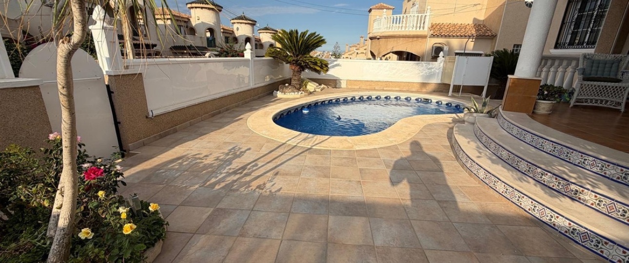 Wiederverkauf - Villa - Orihuela - Orihuela Costa
