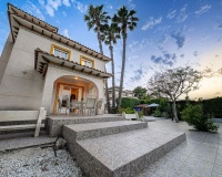 Wiederverkauf - Villa - Orihuela - Orihuela Costa