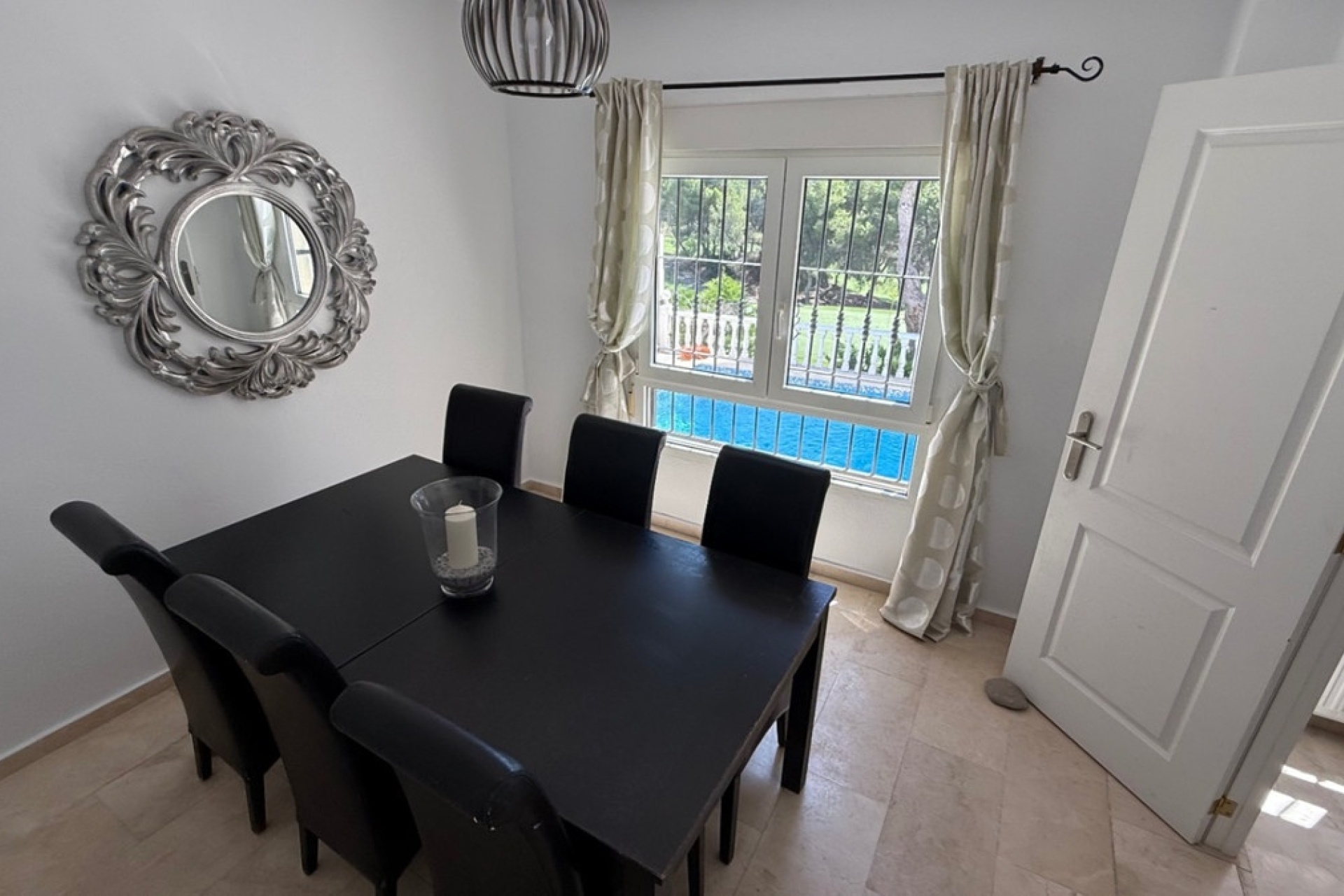 Wiederverkauf - Villa - Orihuela - Orihuela Costa