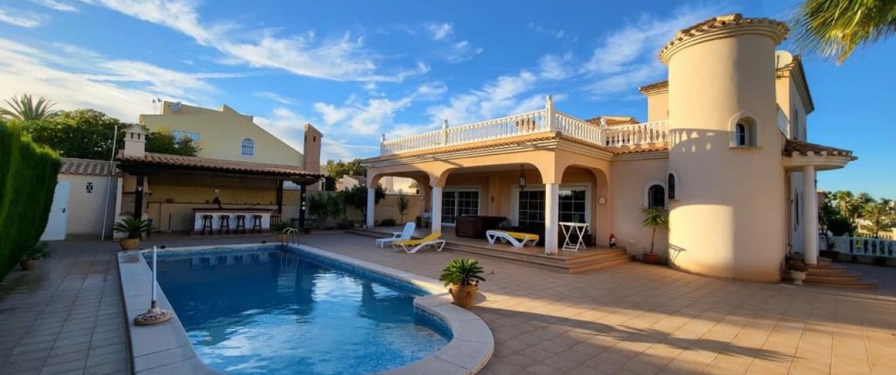 Wiederverkauf - Villa - Orihuela - Playa Flamenca