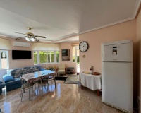 Wiederverkauf - Villa - Orihuela - Playa Flamenca