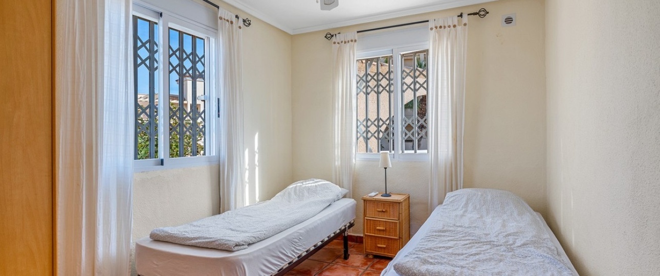Wiederverkauf - Villa - Orihuela - Playa Flamenca