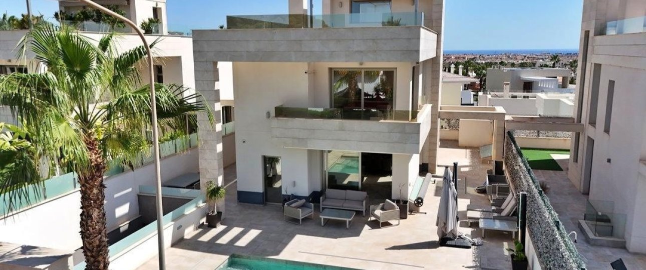 Wiederverkauf - Villa - Orihuela - Villamartin