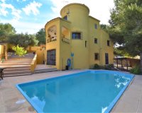 Wiederverkauf - Villa - Orihuela - Villamartin