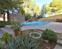 Wiederverkauf - Villa - Orihuela - Villamartin