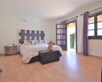 Wiederverkauf - Villa - Orihuela - Villamartin