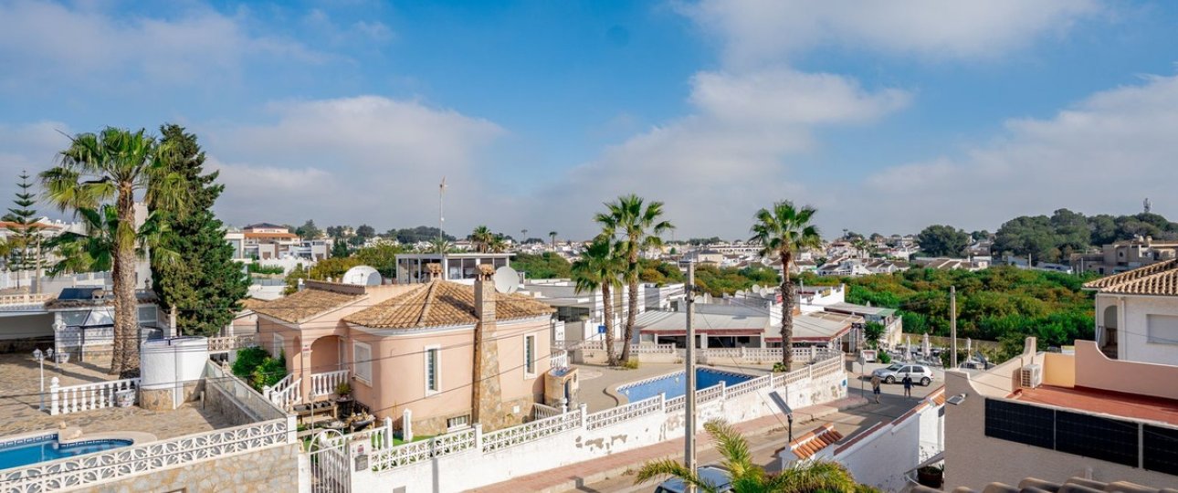 Wiederverkauf - Villa - Orihuela - Villamartin