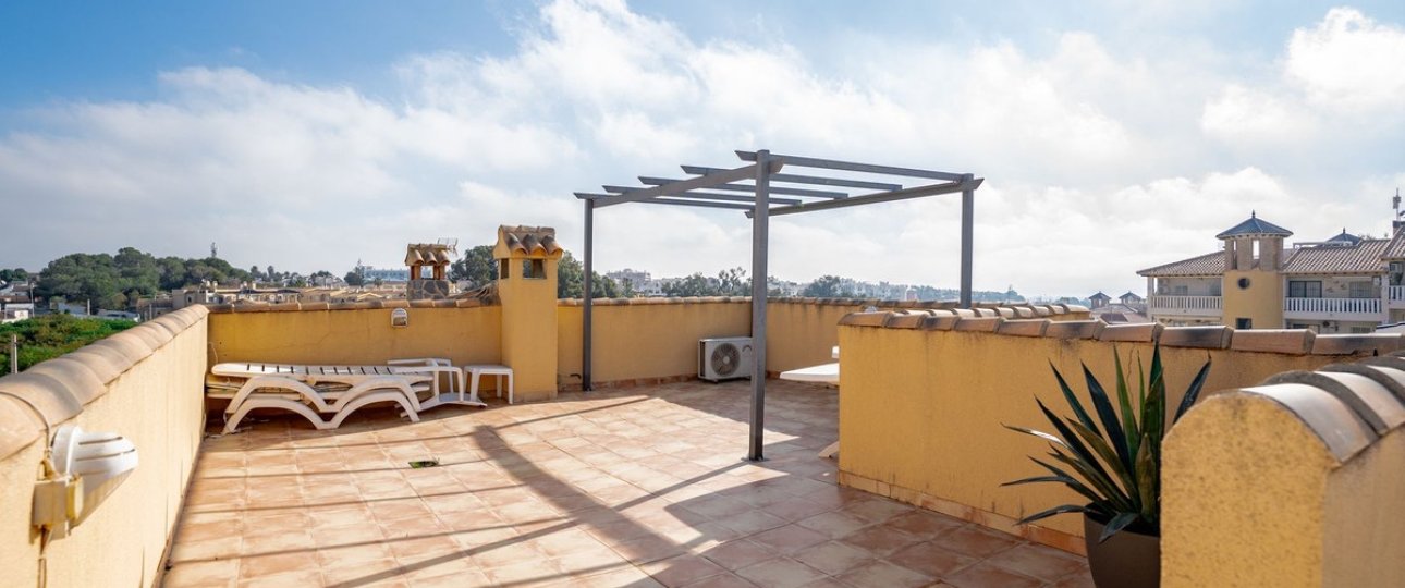 Wiederverkauf - Villa - Orihuela - Villamartin
