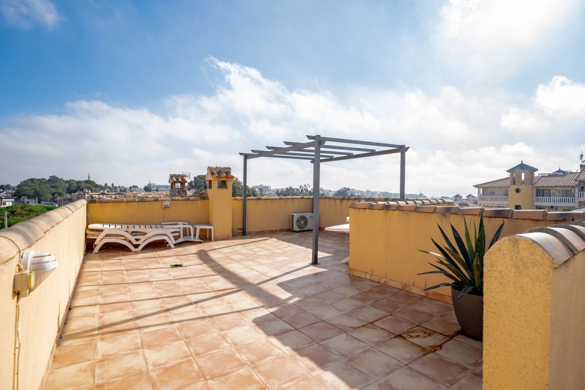 Wiederverkauf - Villa - Orihuela - Villamartin