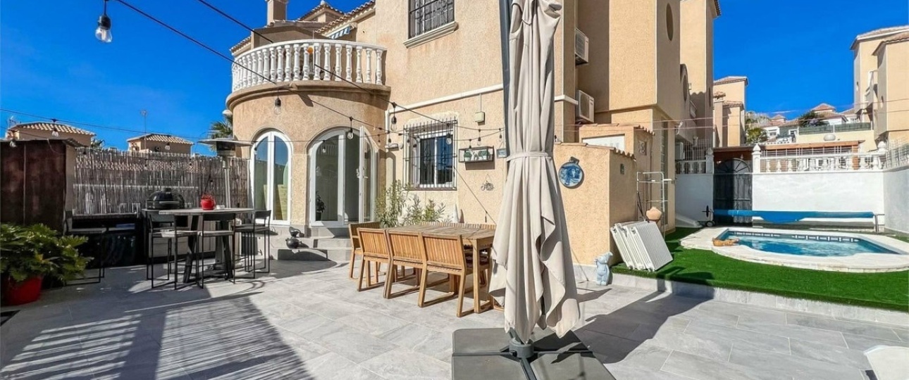 Wiederverkauf - Villa - Orihuela - Villamartin