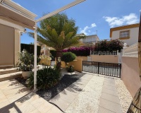 Wiederverkauf - Villa - Orihuela - Villamartin