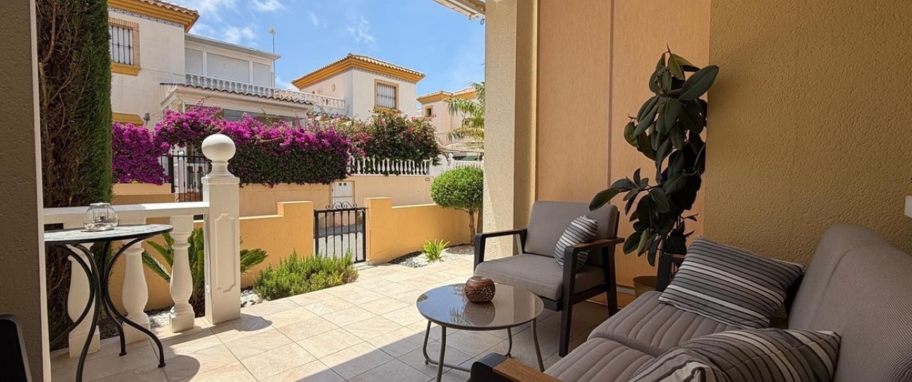 Wiederverkauf - Villa - Orihuela - Villamartin