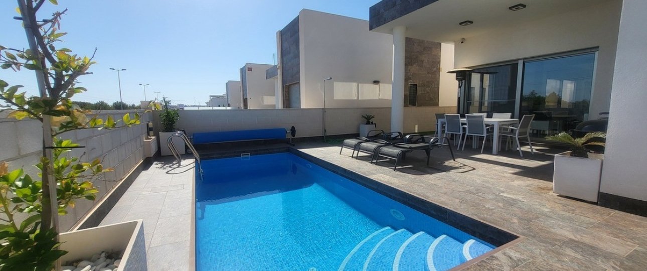 Wiederverkauf - Villa - Orihuela - Villamartin