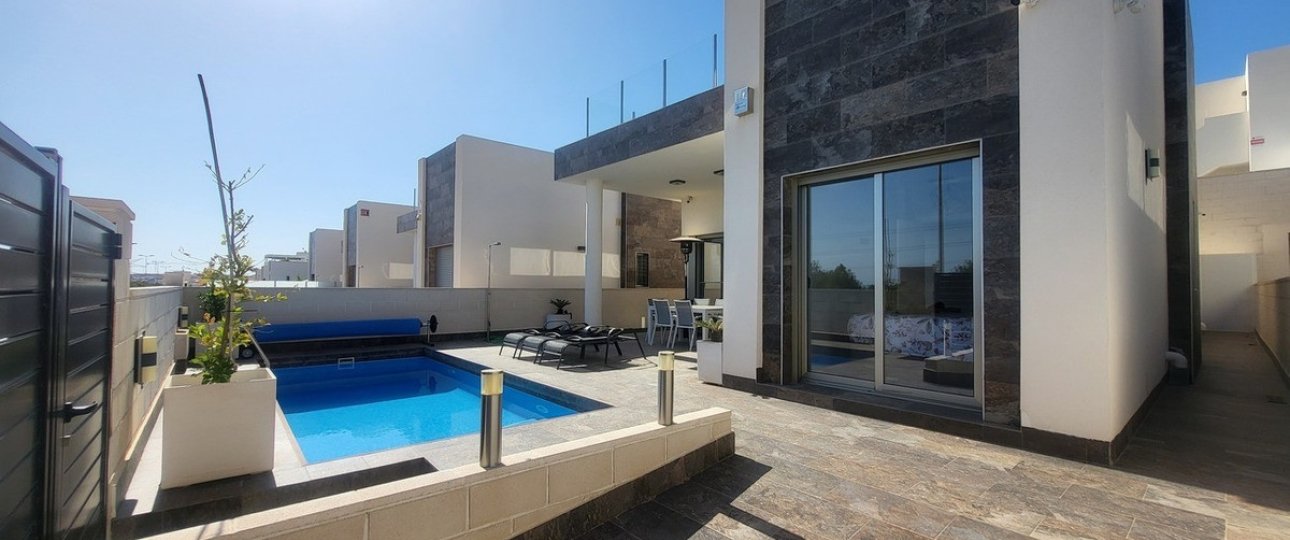 Wiederverkauf - Villa - Orihuela - Villamartin