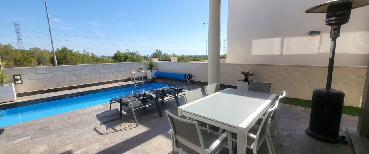 Wiederverkauf - Villa - Orihuela - Villamartin