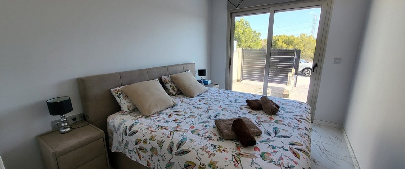 Wiederverkauf - Villa - Orihuela - Villamartin