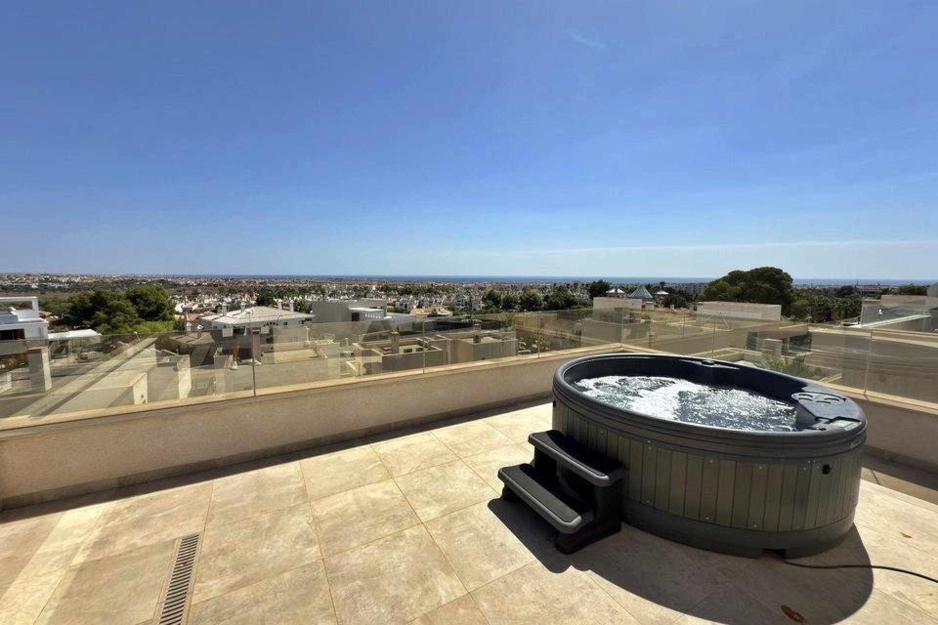 Wiederverkauf - Villa - Orihuela - Villamartin