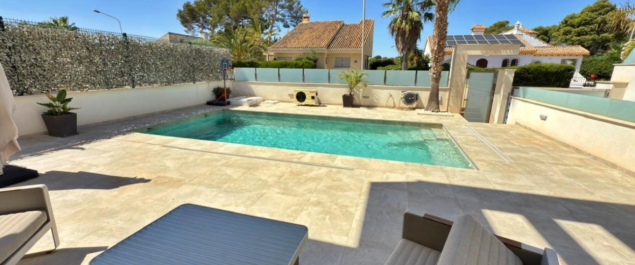 Wiederverkauf - Villa - Orihuela - Villamartin