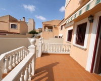 Wiederverkauf - Villa - Orihuela - Villamartin