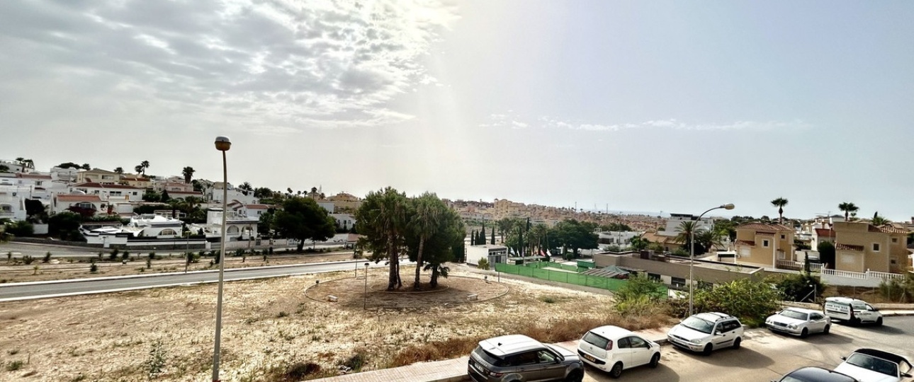 Wiederverkauf - Villa - Orihuela - Villamartin