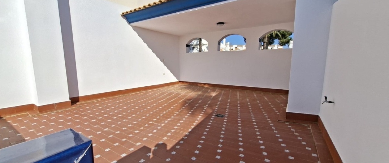 Wiederverkauf - Villa - Orihuela - Villamartin