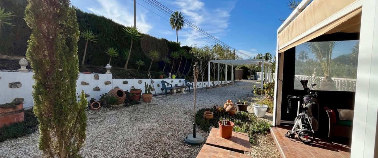 Wiederverkauf - Villa - Orihuela - Villamartin
