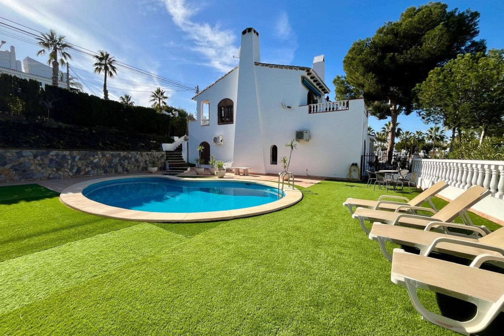 Wiederverkauf - Villa - Orihuela - Villamartin