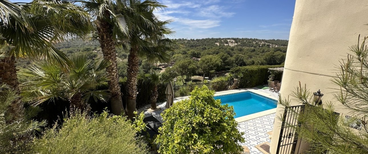 Wiederverkauf - Villa - Orihuela - Villamartin