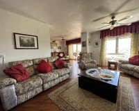 Wiederverkauf - Villa - Orihuela - Villamartin