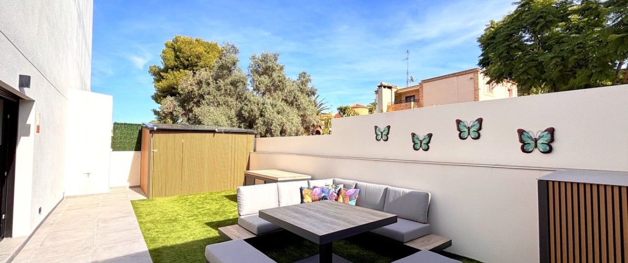 Wiederverkauf - Villa - Orihuela - Villamartin