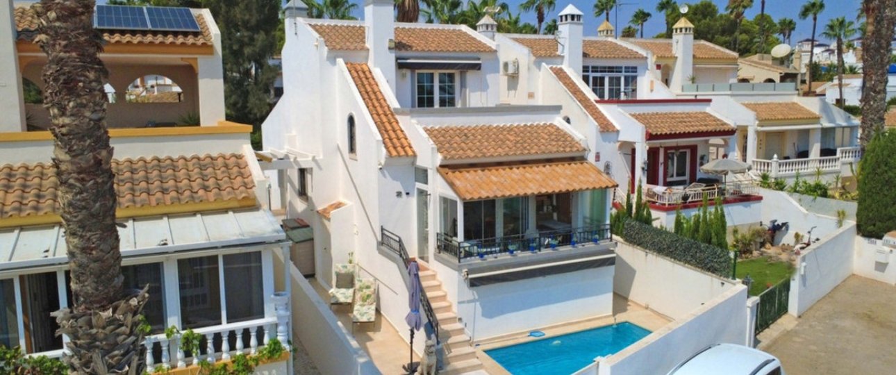 Wiederverkauf - Villa - Orihuela - Villamartin