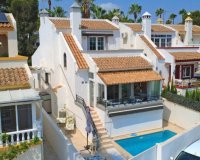 Wiederverkauf - Villa - Orihuela - Villamartin