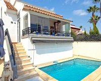 Wiederverkauf - Villa - Orihuela - Villamartin