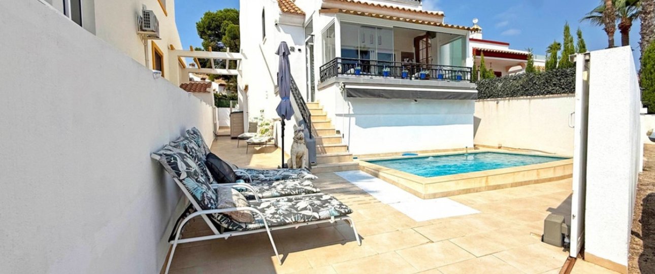 Wiederverkauf - Villa - Orihuela - Villamartin