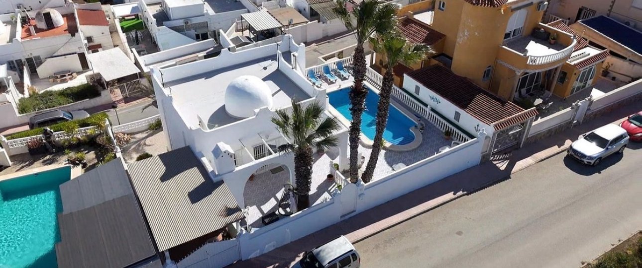 Wiederverkauf - Villa - Orihuela - Villamartin