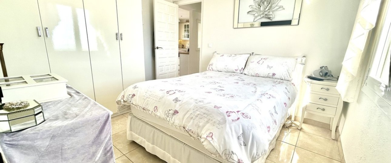 Wiederverkauf - Villa - Orihuela - Villamartin