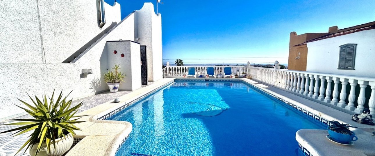 Wiederverkauf - Villa - Orihuela - Villamartin