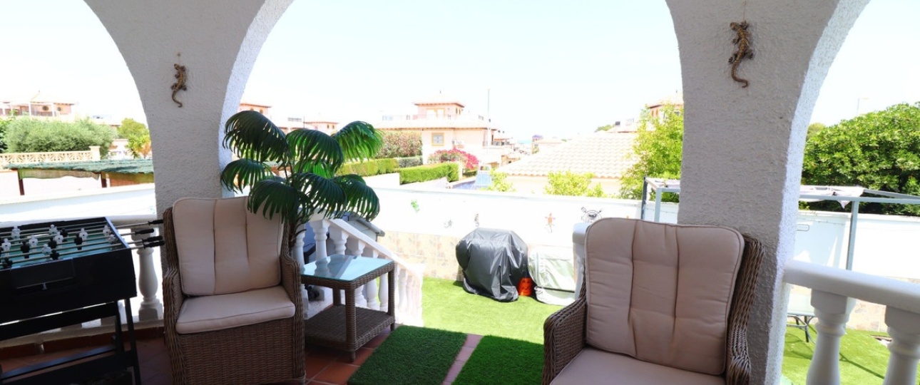Wiederverkauf - Villa - Orihuela - Villamartin