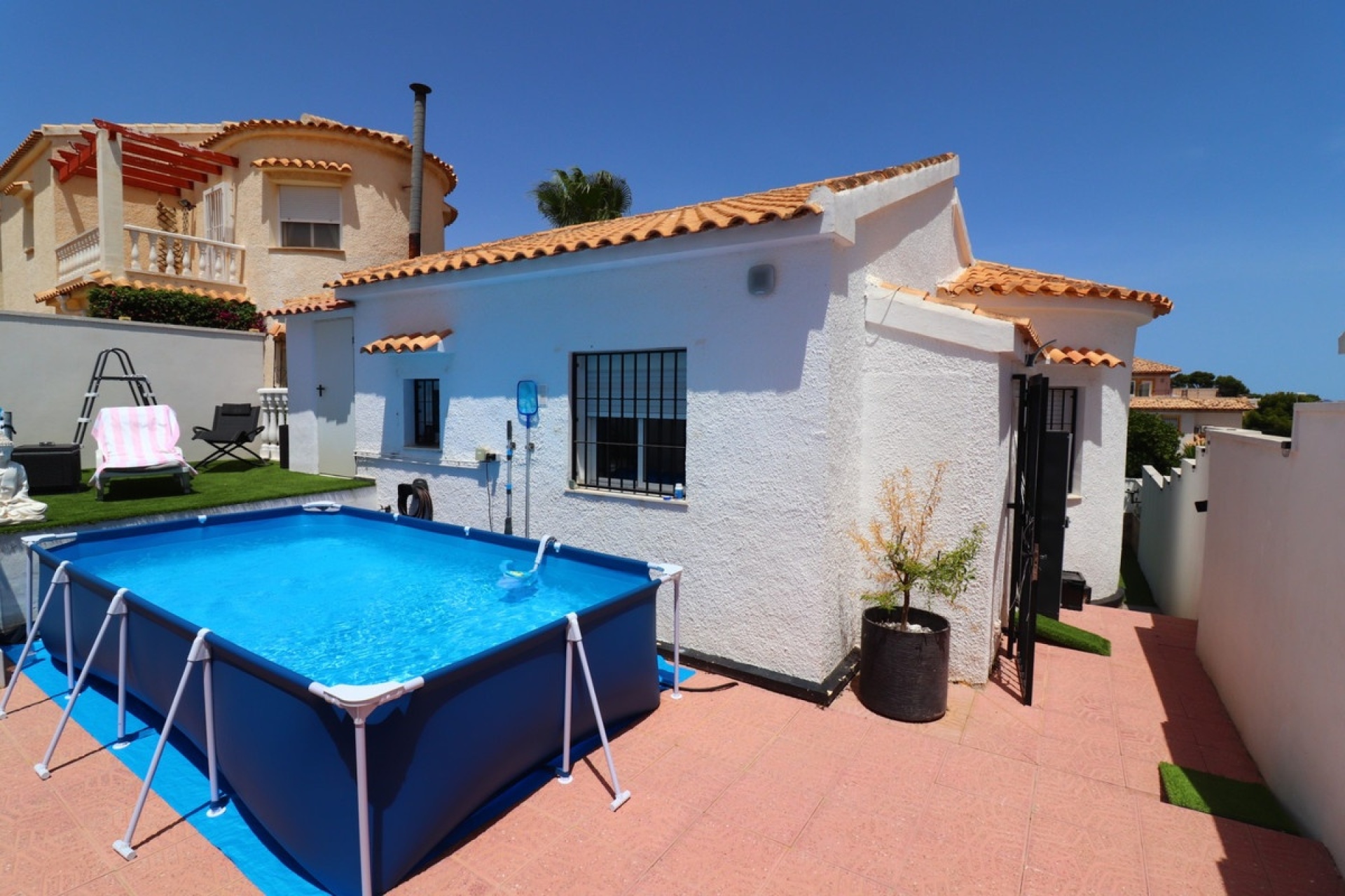 Wiederverkauf - Villa - Orihuela - Villamartin