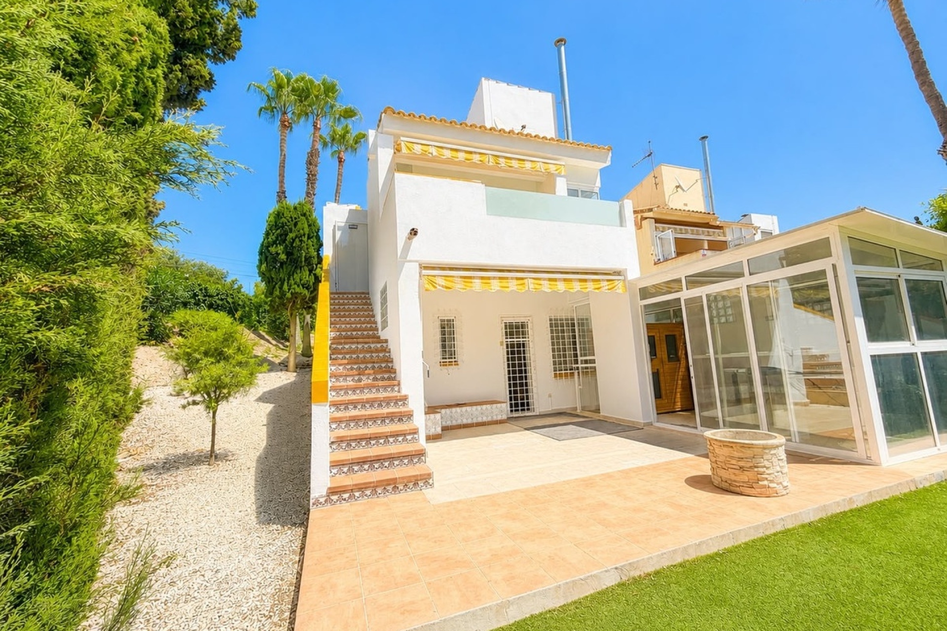 Wiederverkauf - Villa - Orihuela - Villamartin