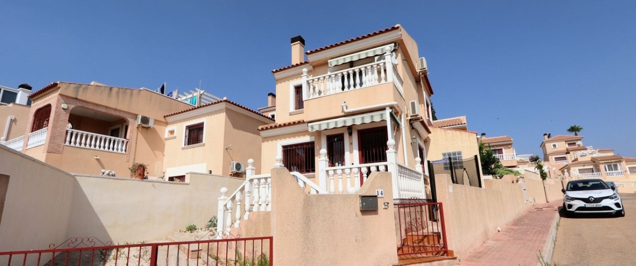 Wiederverkauf - Villa - Orihuela - Villamartin