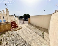 Wiederverkauf - Villa - Orihuela - Villamartin