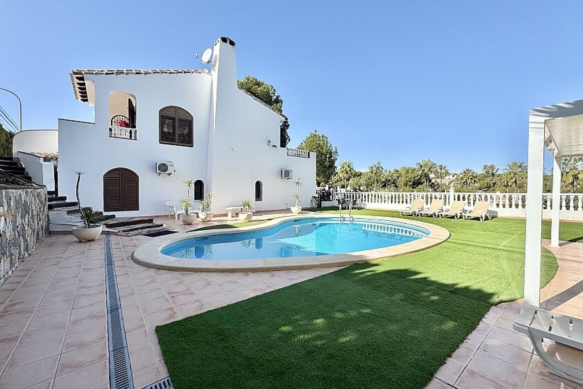 Wiederverkauf - Villa - Orihuela - Villamartin