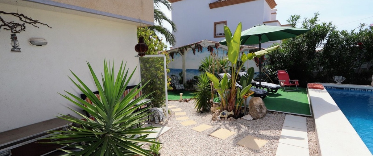 Wiederverkauf - Villa - Orihuela - Villamartin