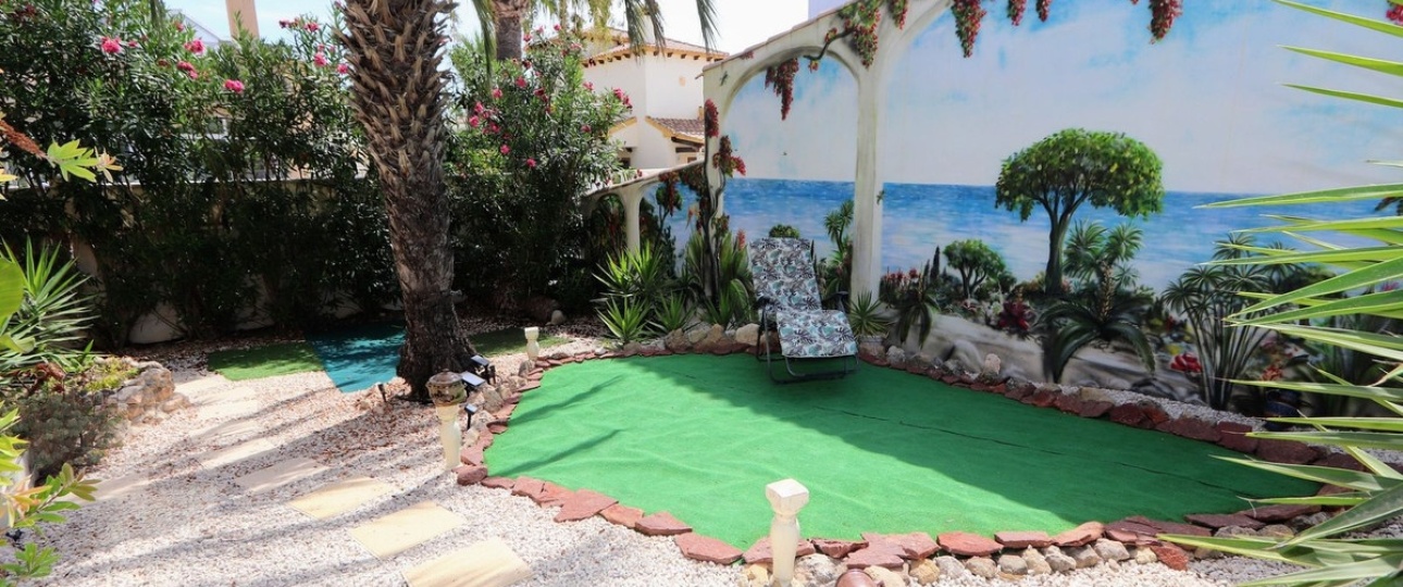 Wiederverkauf - Villa - Orihuela - Villamartin